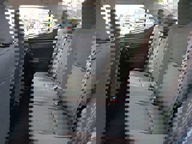 Used 2019 Toyota Corolla LE FWD image 11