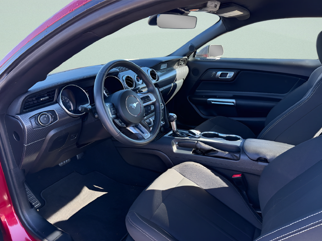 Certified 2021 Ford Mustang Coupe w/ 2.3L High Performance Package RWD image 4