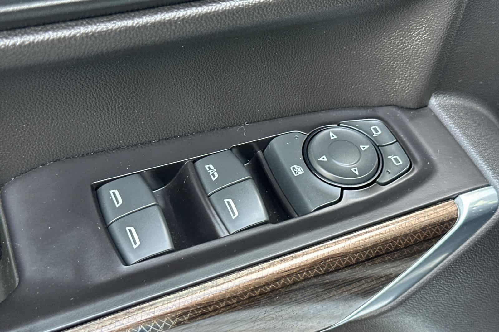 Used 2019 Chevrolet Silverado 1500 LT w/ All-Star Edition AWD/4WD image 13