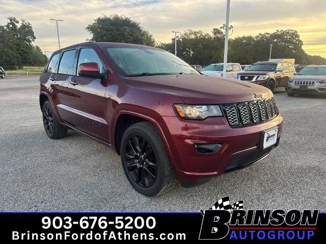 Used 2019 Jeep Grand Cherokee Altitude RWD image 3