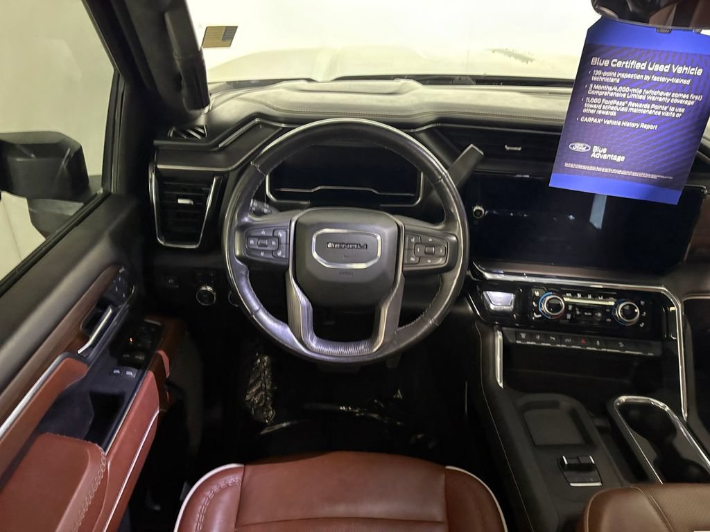 Used 2024 GMC Sierra 3500 Denali Ultimate AWD/4WD image 27