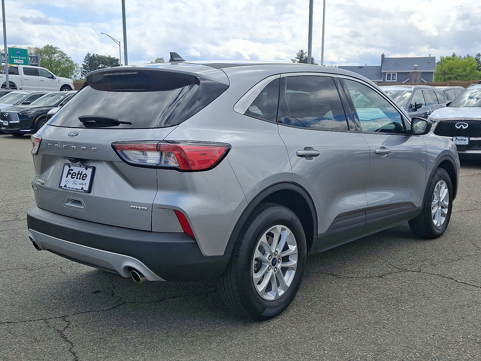 Certified 2022 Ford Escape SE AWD/4WD image 4