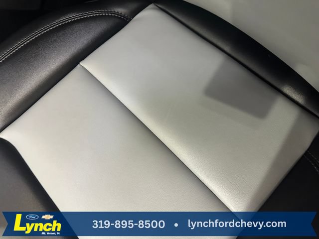 Certified 2024 Ford Explorer XLT w/ Equipment Group 202A AWD/4WD image 7