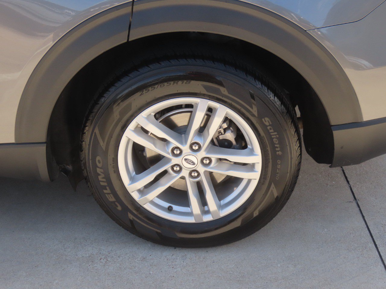 Certified 2023 Ford Explorer XLT RWD image 18