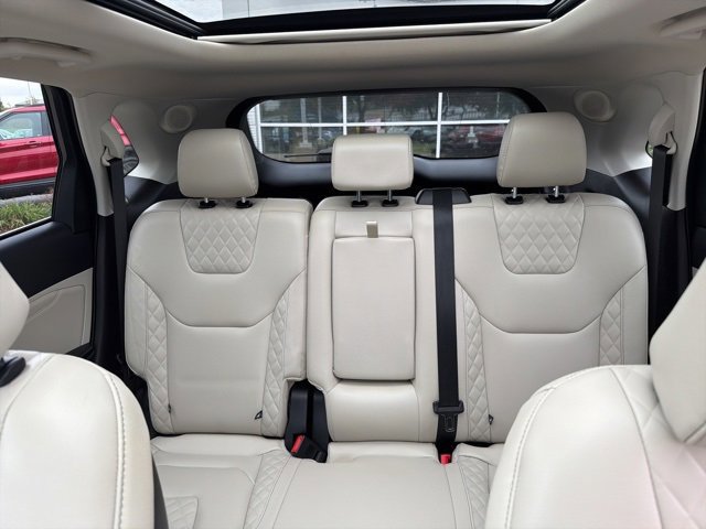 Certified 2024 Ford Edge Titanium image 24