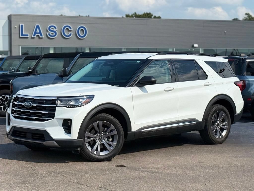 Certified 2025 Ford Explorer Active w/ Active Comfort Package
