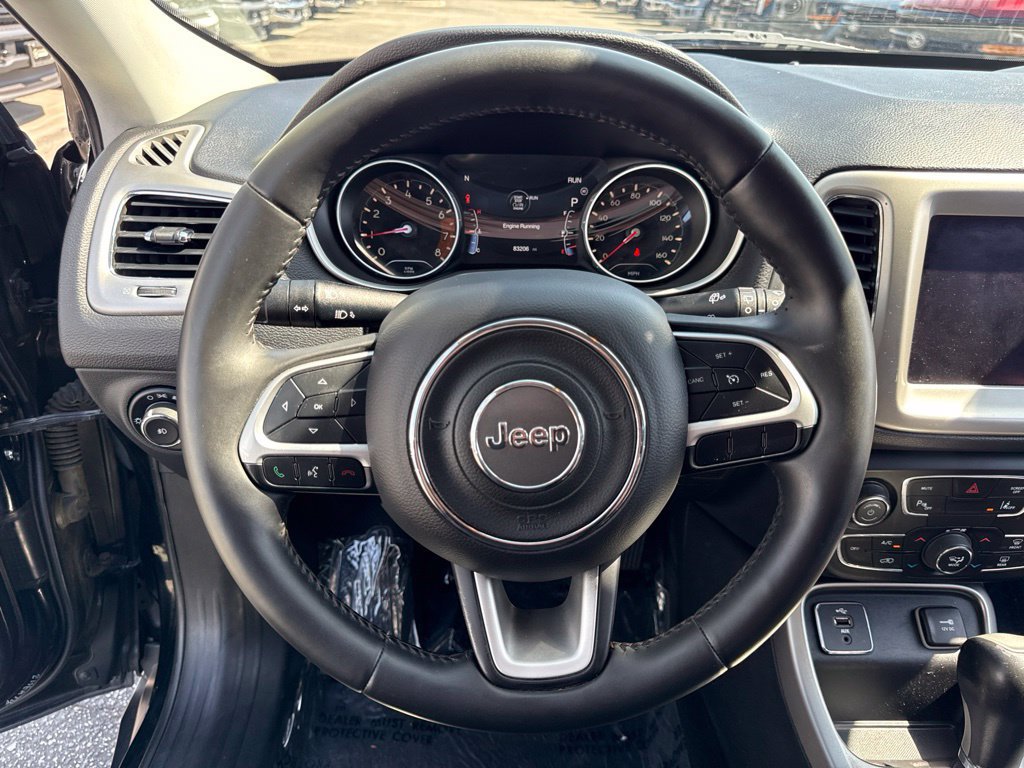 Used 2018 Jeep Compass Latitude w/ Popular Equipment Group FWD image 26