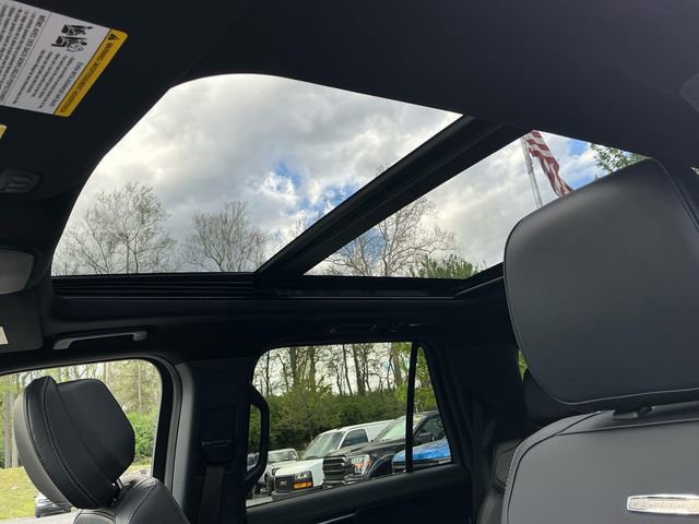 Certified 2026 Ford Expedition Platinum w/ Stealth Appearance Package image 27