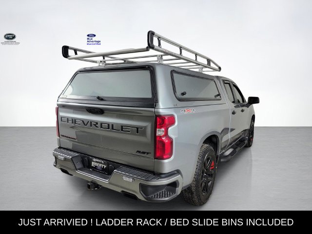 Used 2025 Chevrolet Silverado 1500 RST w/ Redline Edition AWD/4WD image 3