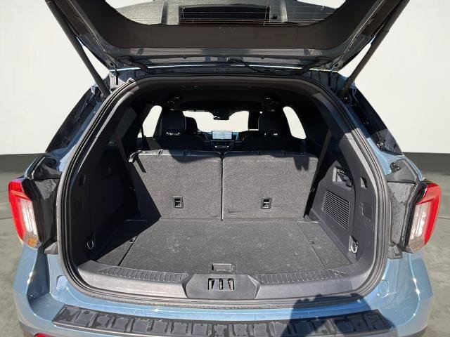 Certified 2025 Ford Explorer ST AWD/4WD image 18