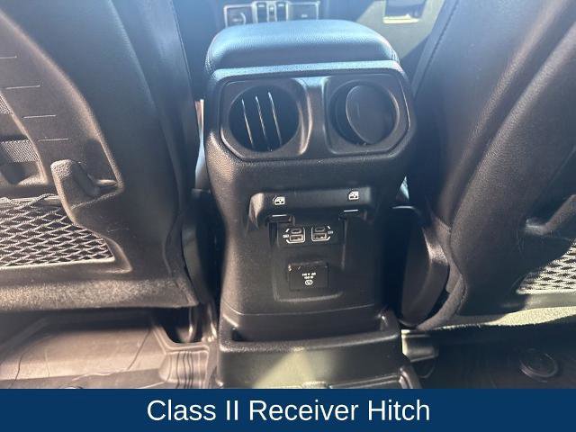 Used 2022 Jeep Wrangler Unlimited Rubicon w/ Steel Bumper Group image 28