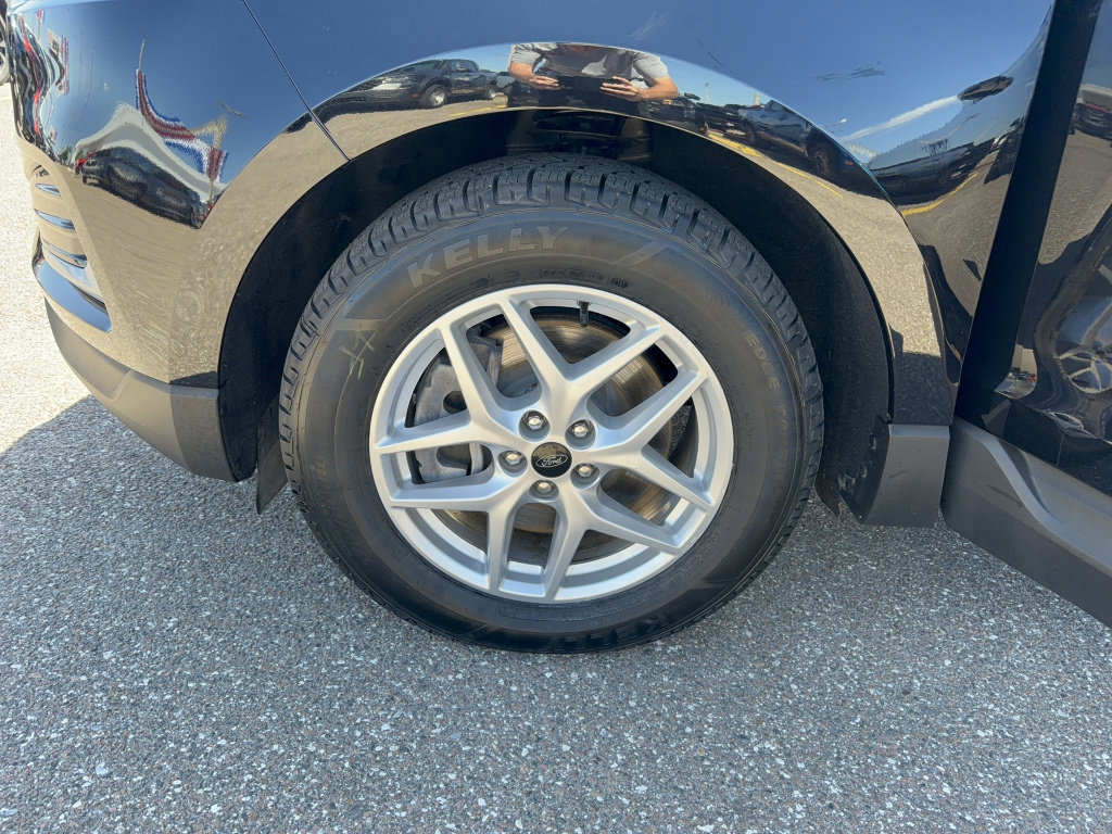 Certified 2023 Ford Edge SEL image 33