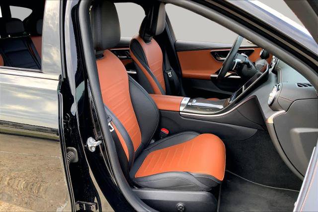 Used 2023 Mercedes-Benz C 300 Sedan image 9