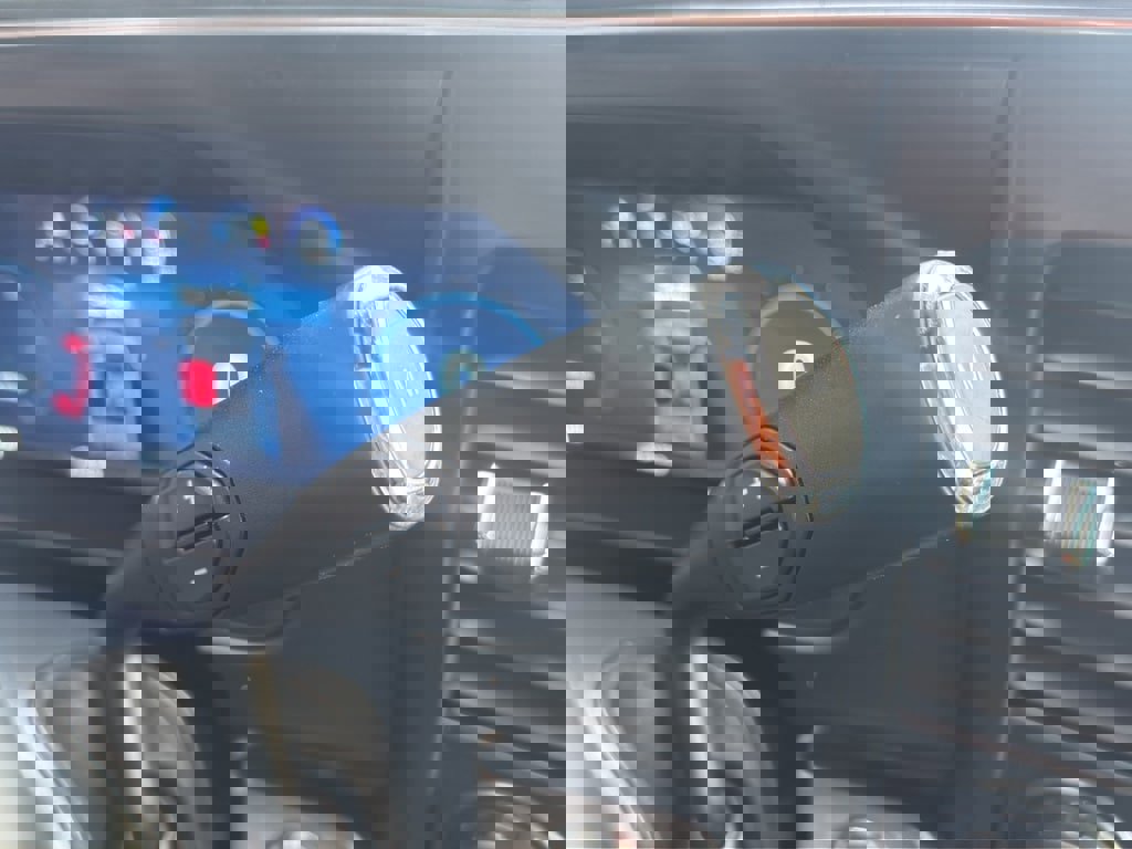 Certified 2025 Ford F350 Platinum w/ Tremor Off-Road Package image 26