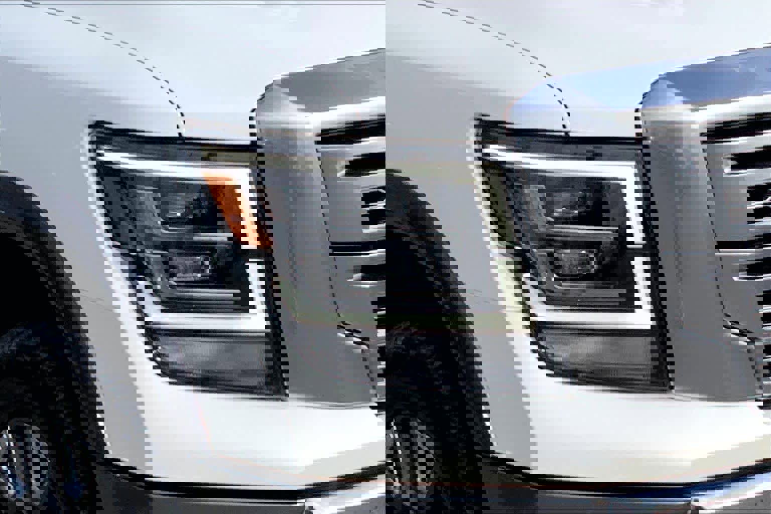 Used 2023 Nissan Titan Platinum Reserve w/ Moonroof Package image 25