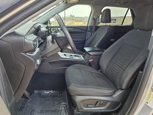 Certified 2021 Ford Explorer XLT image 12