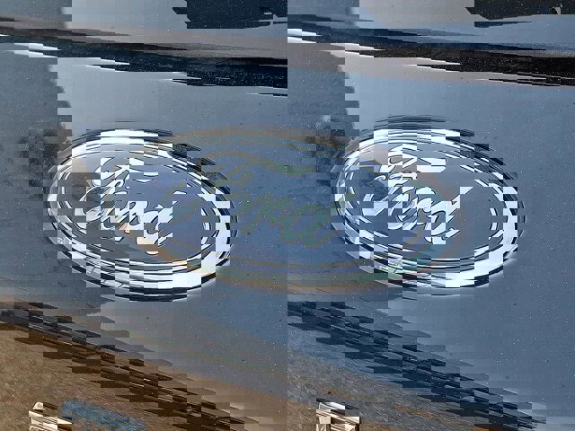 Certified 2022 Ford Escape SE w/ SE Sport Appearance Package image 27