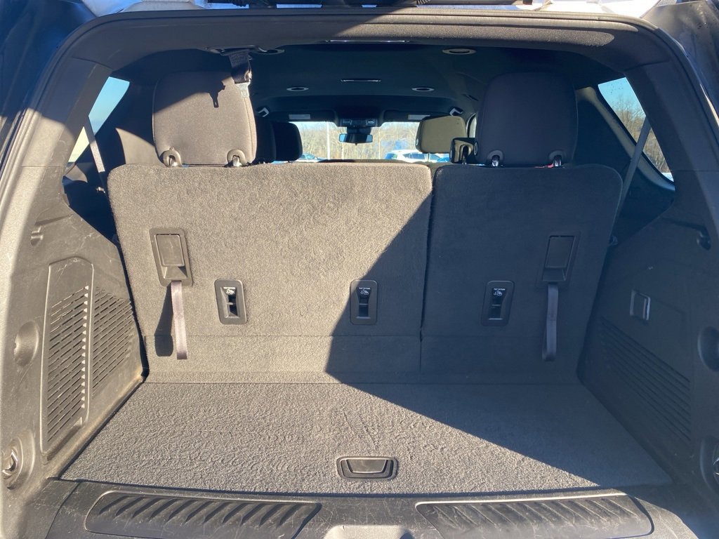 Used 2023 Chevrolet Tahoe LS image 19