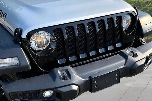Used 2023 Jeep Wrangler Sport AWD/4WD image 28