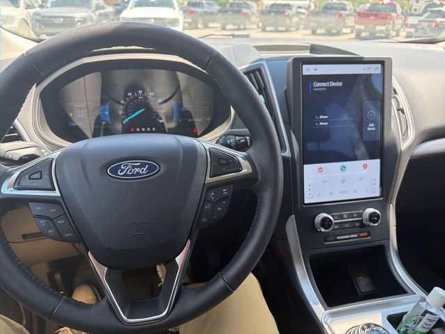 Certified 2024 Ford Edge SEL w/ Convenience Package AWD/4WD image 11