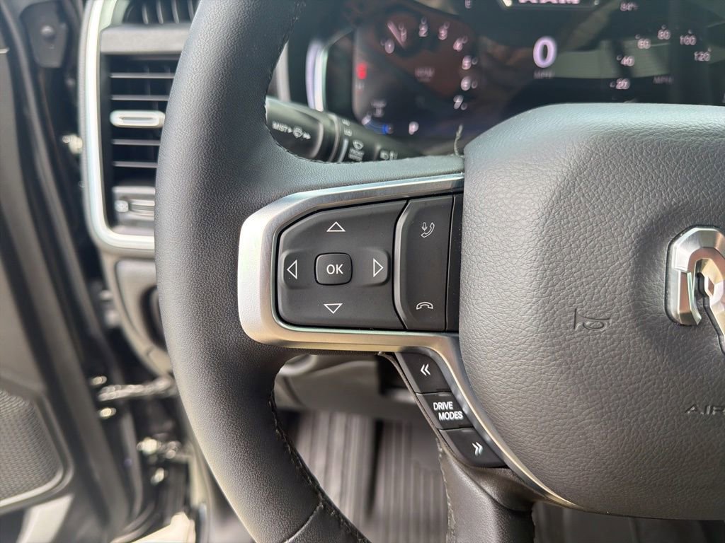 Used 2025 RAM 1500 Big Horn AWD/4WD image 22