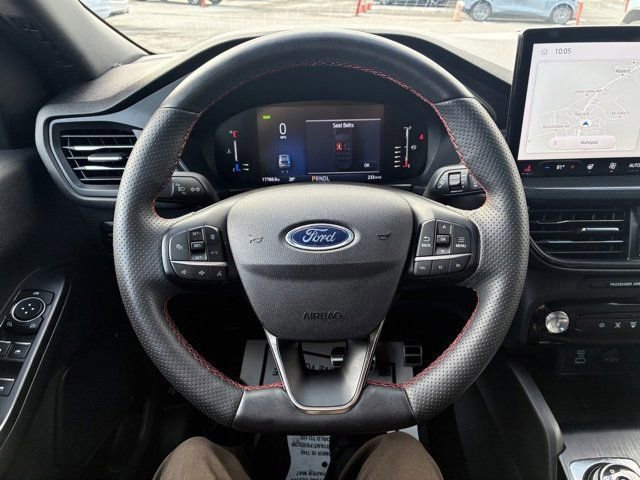 Certified 2023 Ford Escape ST-Line Select w/ Tech Pack #1 AWD/4WD image 17