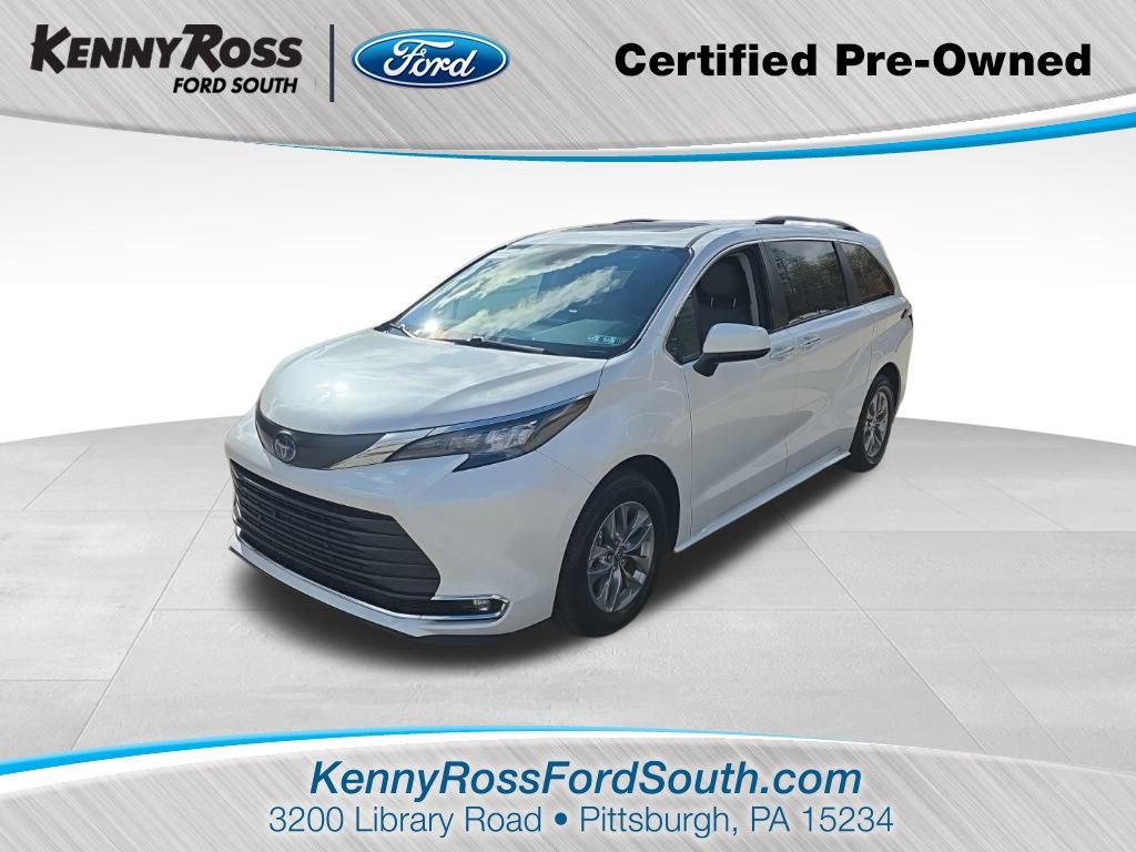 Used 2024 Toyota Sienna XLE