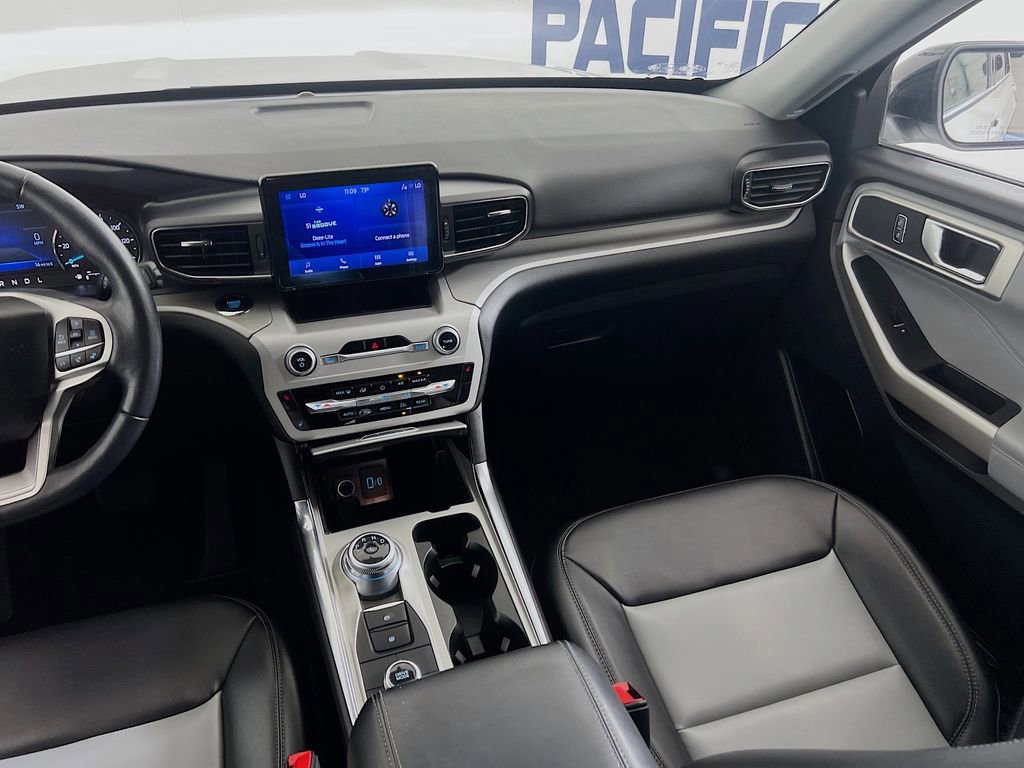 Certified 2023 Ford Explorer XLT w/ Equipment Group 202A AWD/4WD image 28