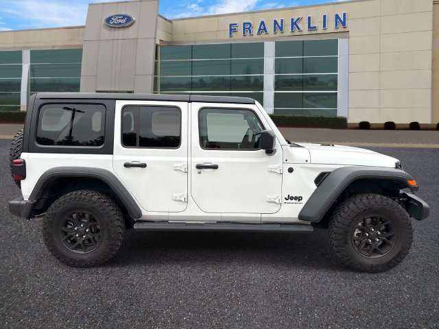 Used 2024 Jeep Wrangler Unlimited Sport AWD/4WD image 8