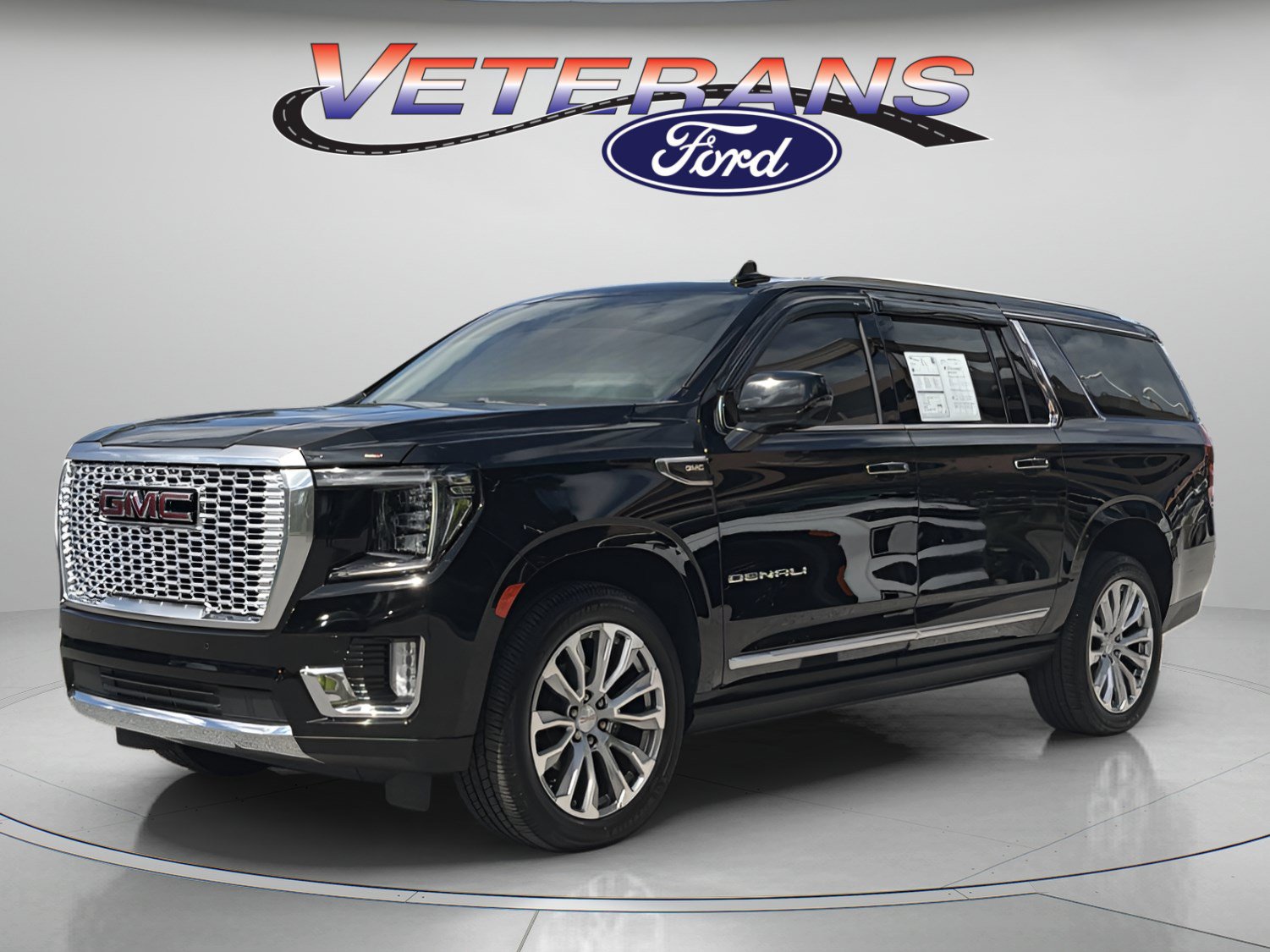 Used 2022 GMC Yukon XL Denali w/ Max Trailering Package RWD image 1