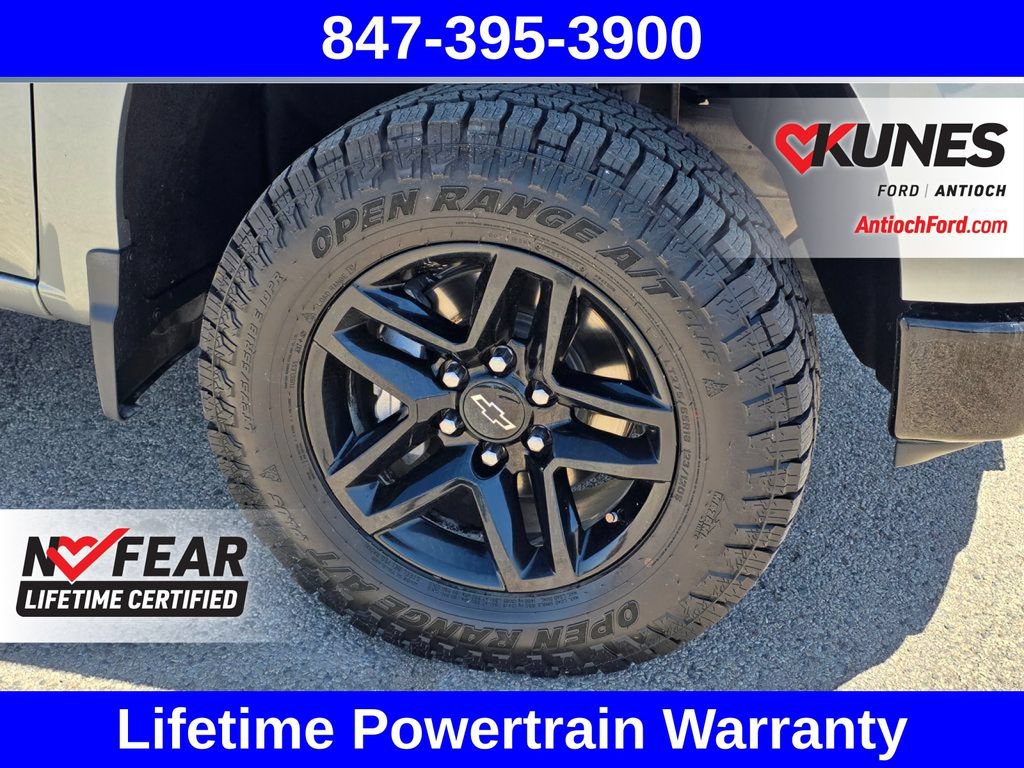 Used 2024 Chevrolet Silverado 1500 Custom Trail Boss AWD/4WD image 16