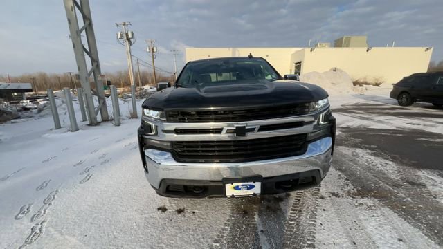 Used 2020 Chevrolet Silverado 1500 LT image 3
