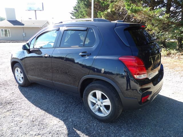 Used 2021 Chevrolet Trax LT w/ Driver Confidence Package FWD image 3