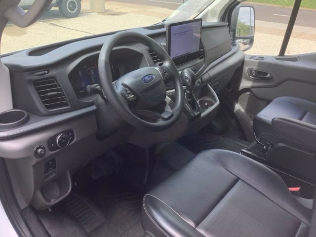 Certified 2026 Ford Transit 250 Low Roof w/ Exterior Upgrade Package RWD image 8