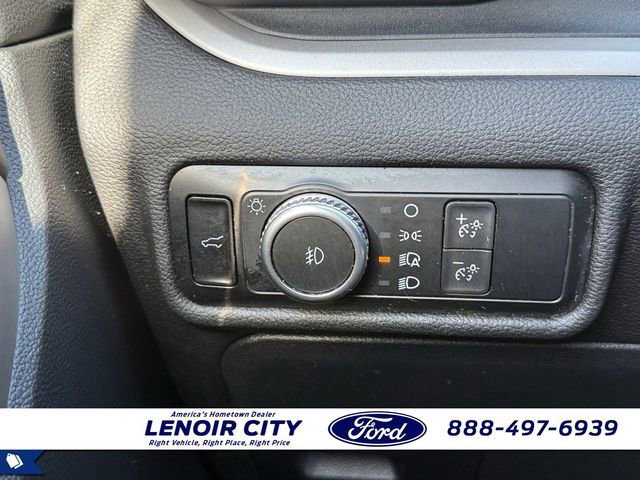 Certified 2022 Ford Explorer XLT w/ Equipment Group 202A image 19