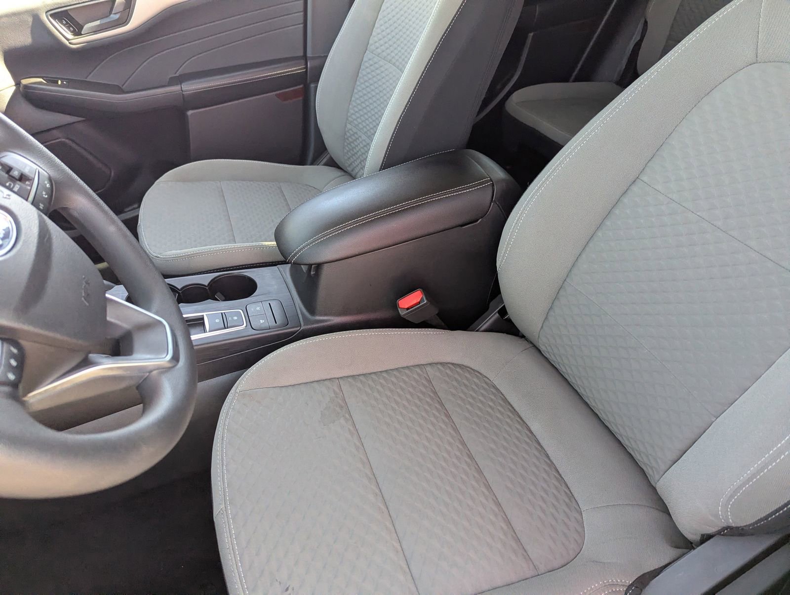 Certified 2022 Ford Escape SE image 29