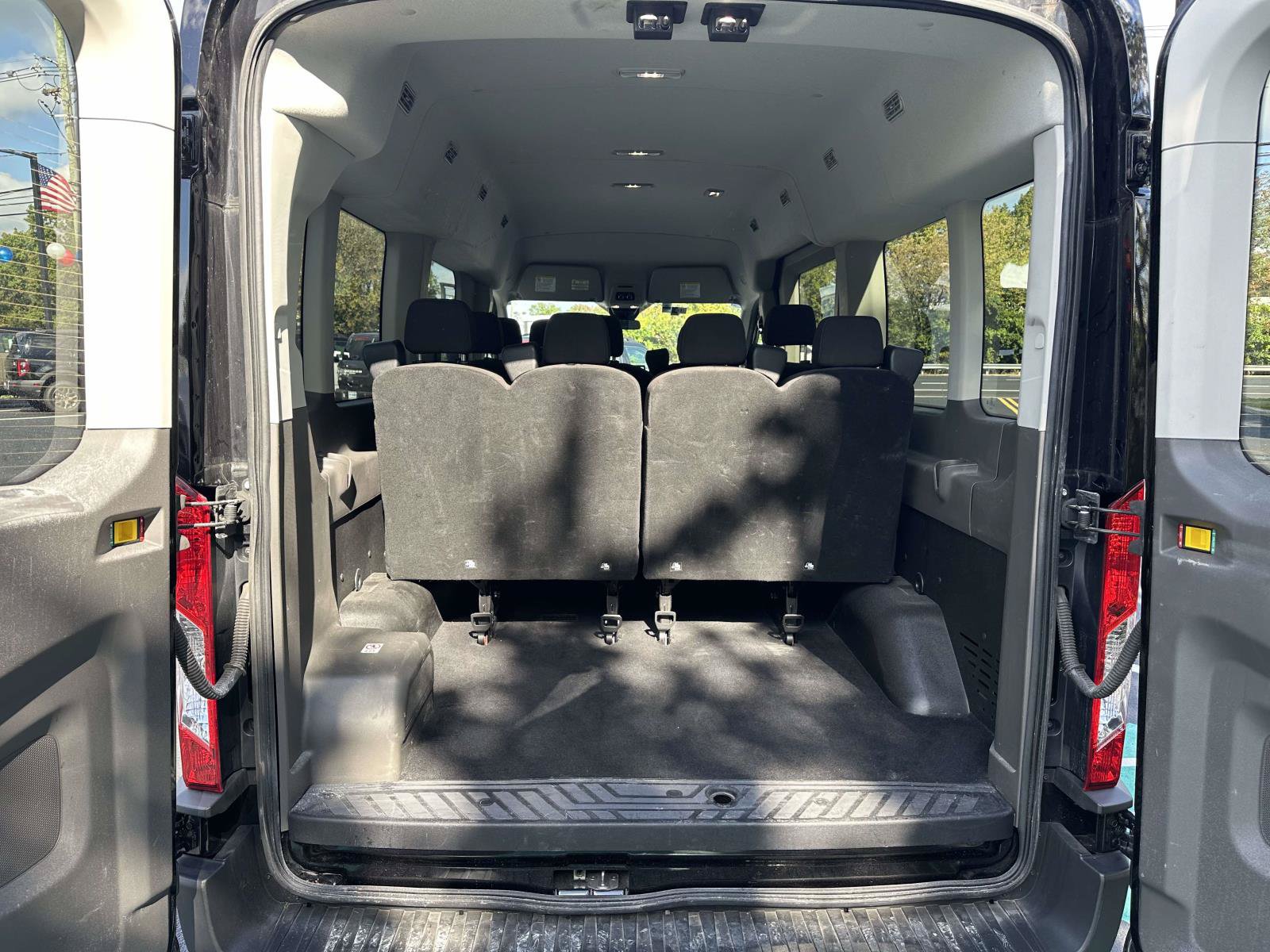 Certified 2024 Ford Transit 350 XLT RWD image 15