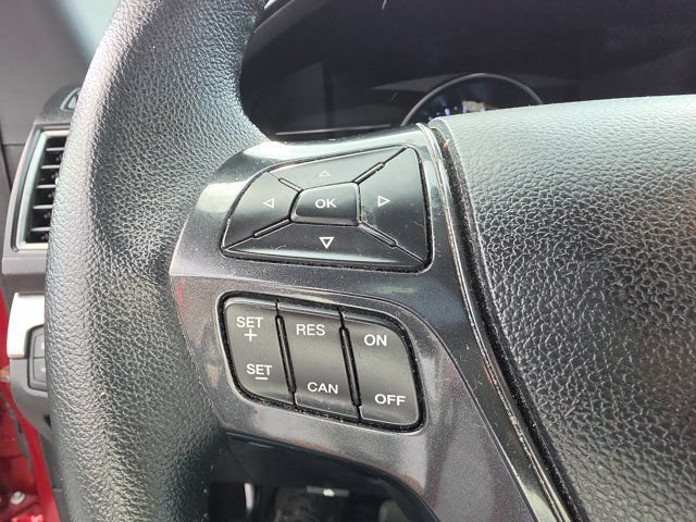Certified 2019 Ford Explorer XLT w/ Equipment Group 202A FWD image 28