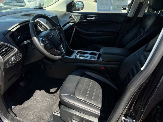 Certified 2022 Ford Edge SEL w/ Convenience Package image 9