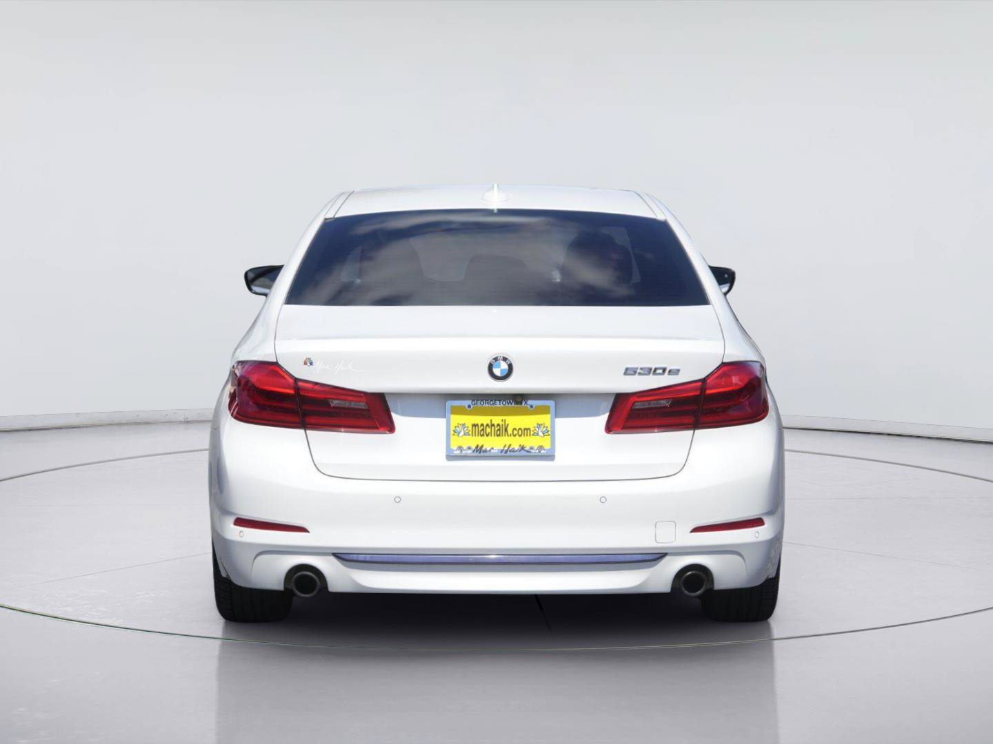 Used 2019 BMW 530e xDrive AWD/4WD image 7