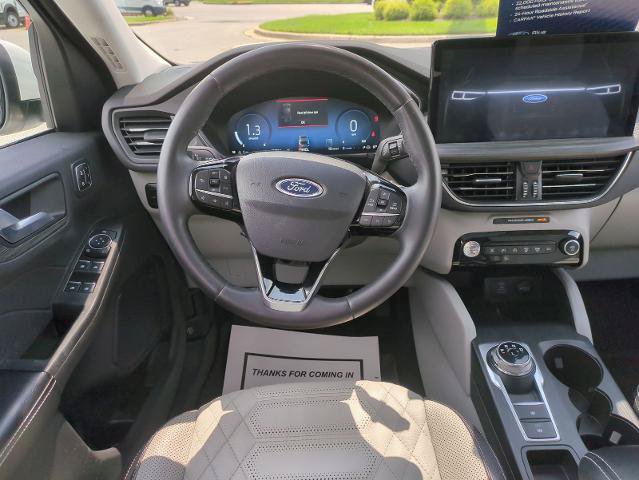 Certified 2023 Ford Escape Platinum w/ Premium Technology Package AWD/4WD image 12