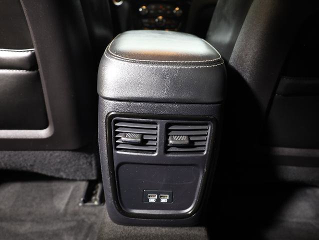 Used 2018 Chrysler 300 S w/ 300S Premium Group image 21