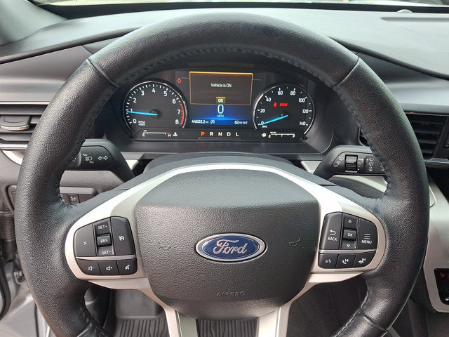 Certified 2023 Ford Explorer XLT w/ Equipment Group 202A AWD/4WD image 8