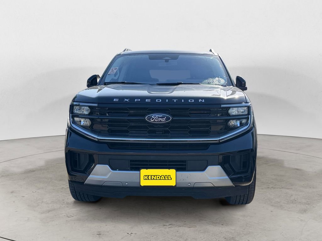 Certified 2025 Ford Expedition Platinum AWD/4WD image 5