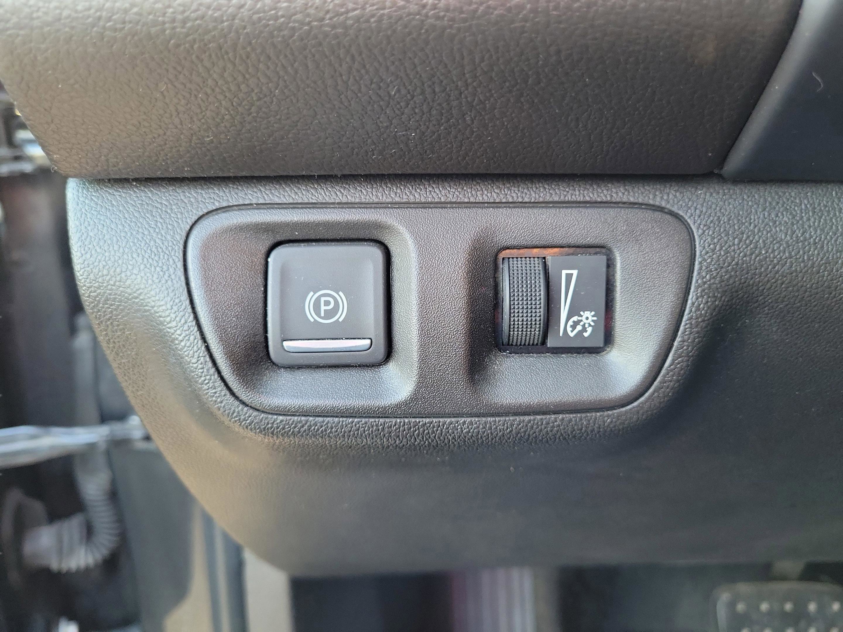 Used 2020 GMC Acadia SLT w/ Premium Package image 21