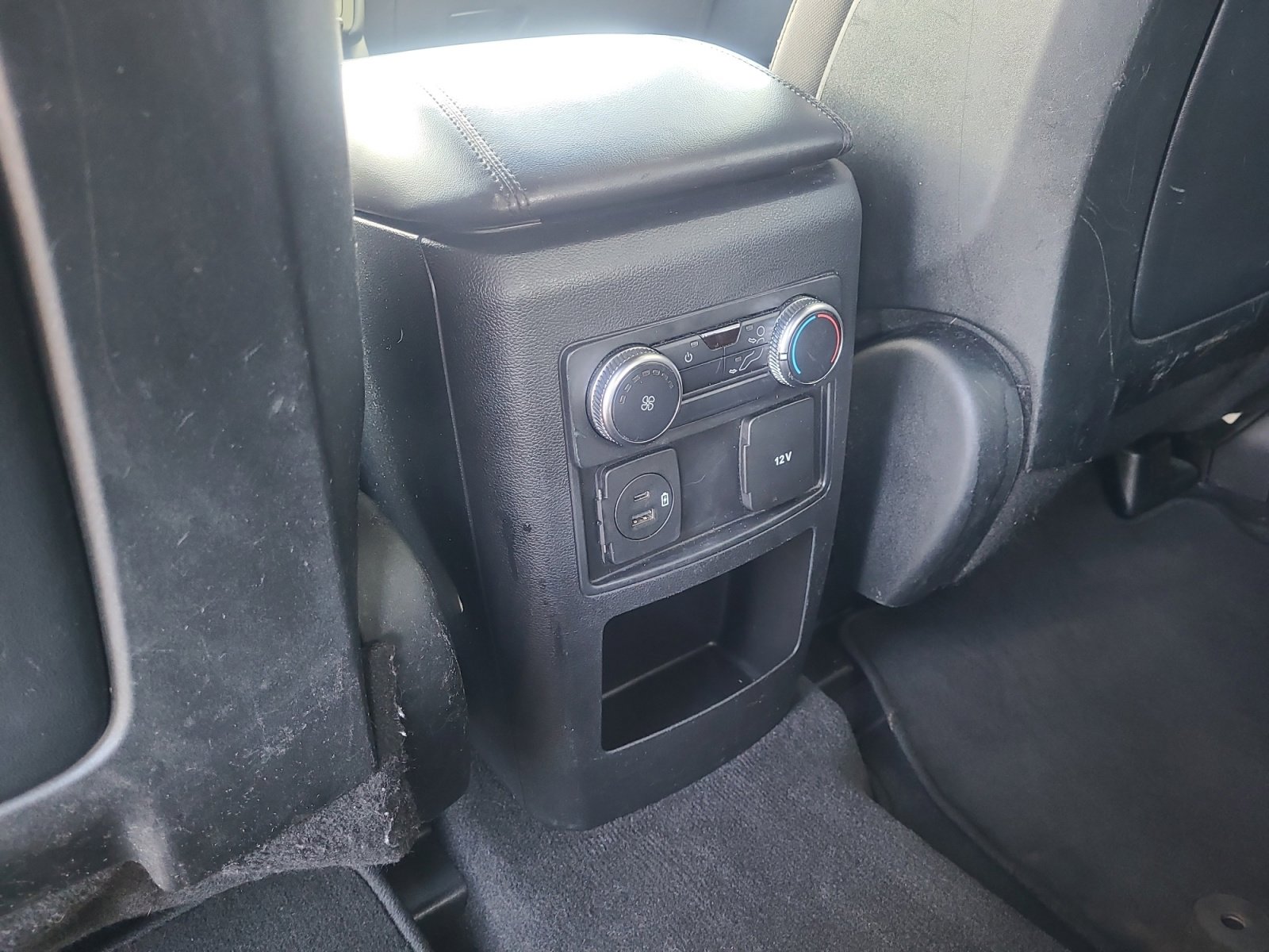 Certified 2020 Ford Explorer XLT AWD/4WD image 31