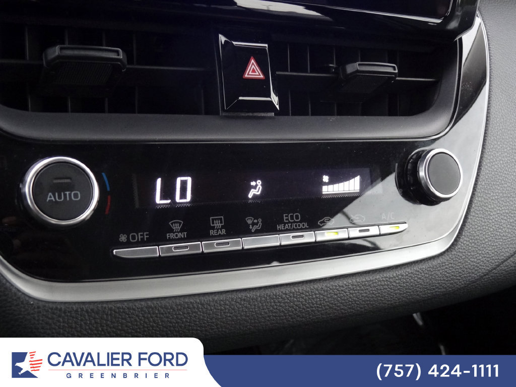 Used 2024 Toyota Corolla LE FWD image 21
