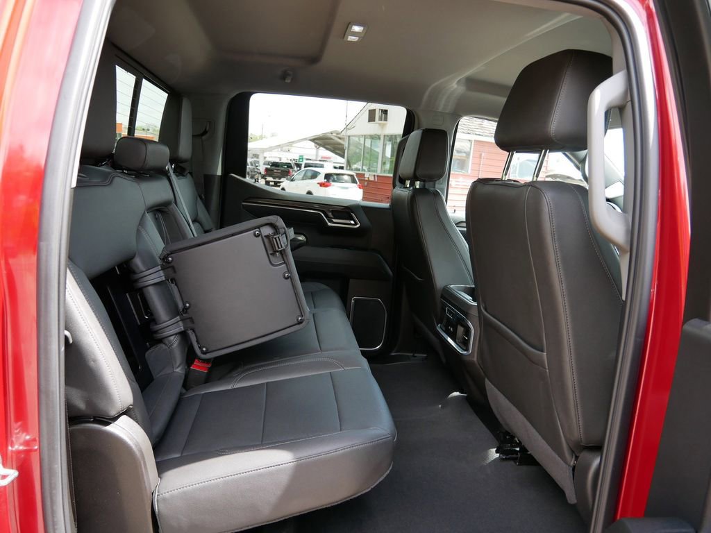 Used 2025 Chevrolet Silverado 1500 LTZ AWD/4WD image 9