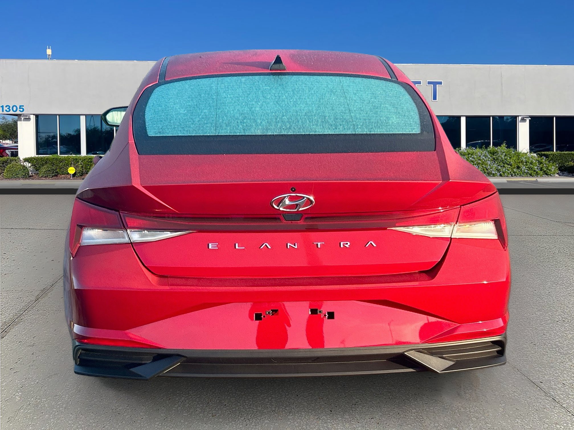 Used 2023 Hyundai Elantra SE FWD image 6