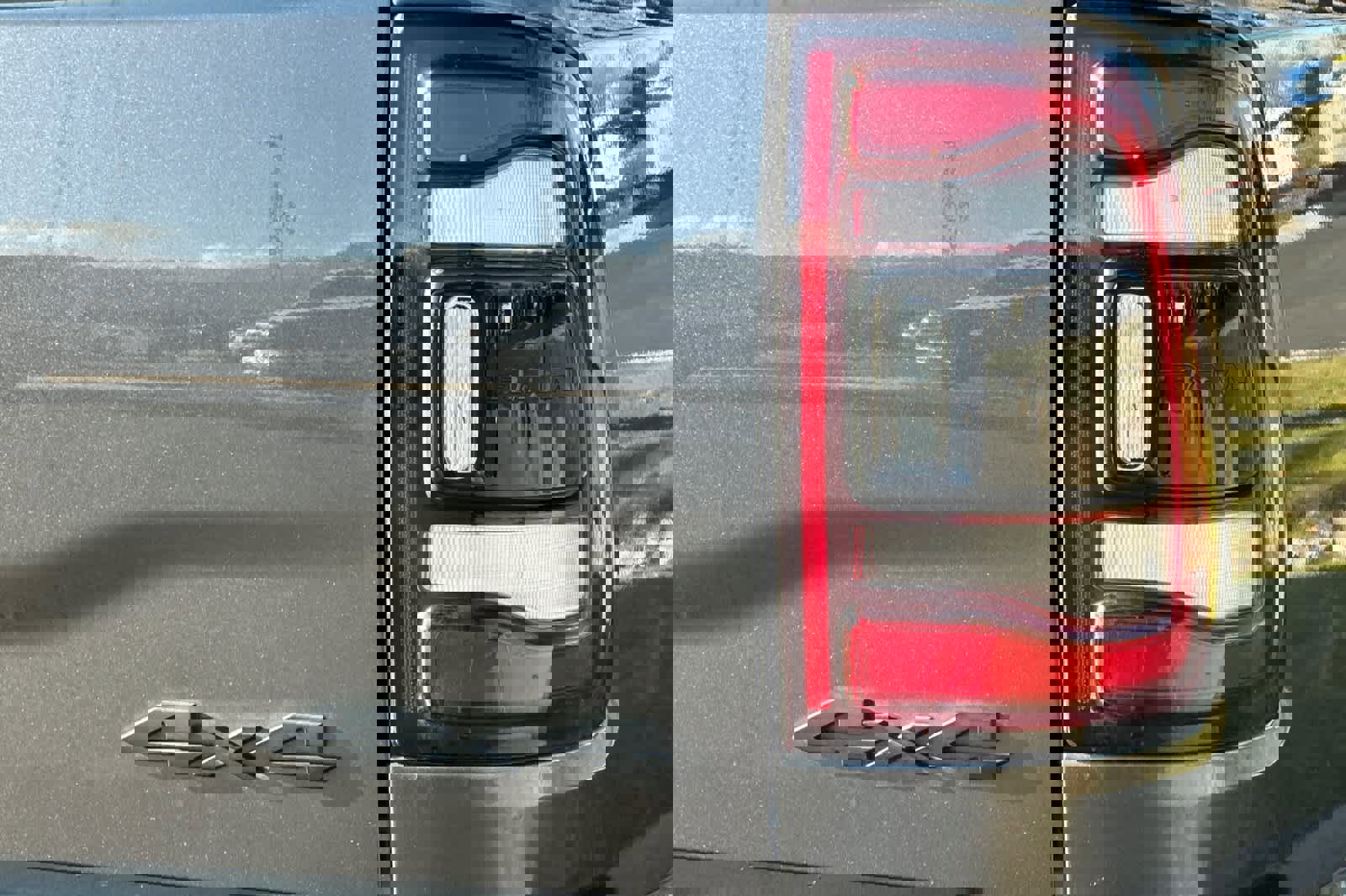 Used 2024 RAM 2500 Limited image 27